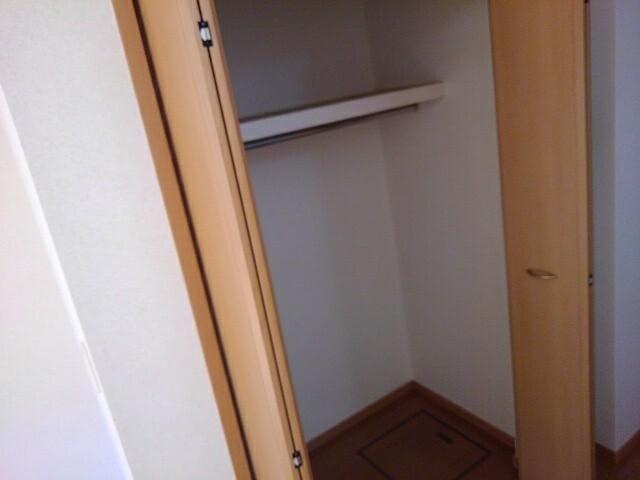 グリーンヴィラージュＢ棟（102） 収納