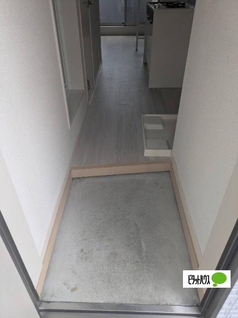 エクセレント三春台 玄関