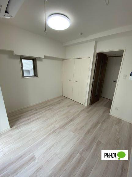 SHOKEN Residence横浜桜木町 リビング