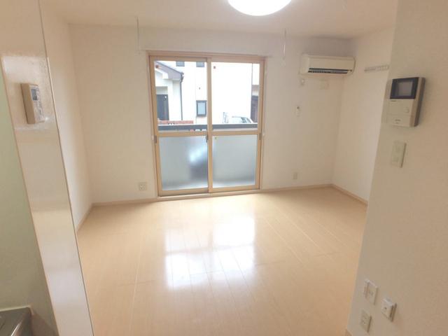 クレスト（102） 室内