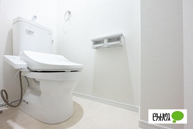 横浜市南区睦町アパート トイレ