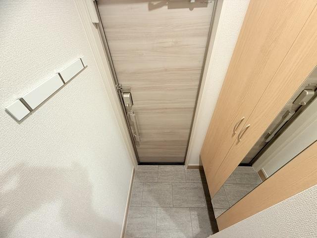 D'Bless横濱赤門通り（103） 玄関