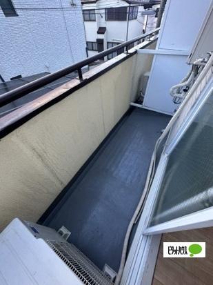 横浜市南区中里アパート バルコニー