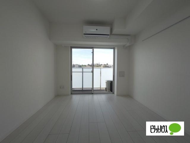 横浜市南区宮元町マンション リビング