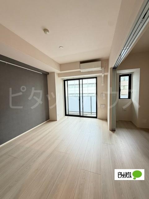 Yokohama Shigyo B.L.D 部屋画像
