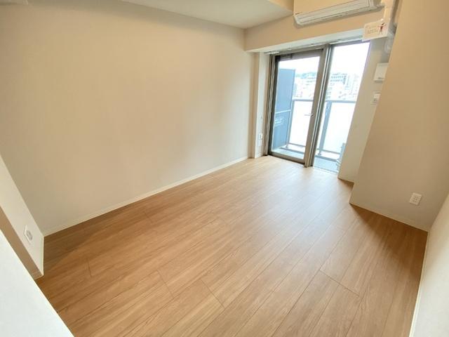 ＴＲＥ ＬＵＣＥ横濱関内（904） 室内