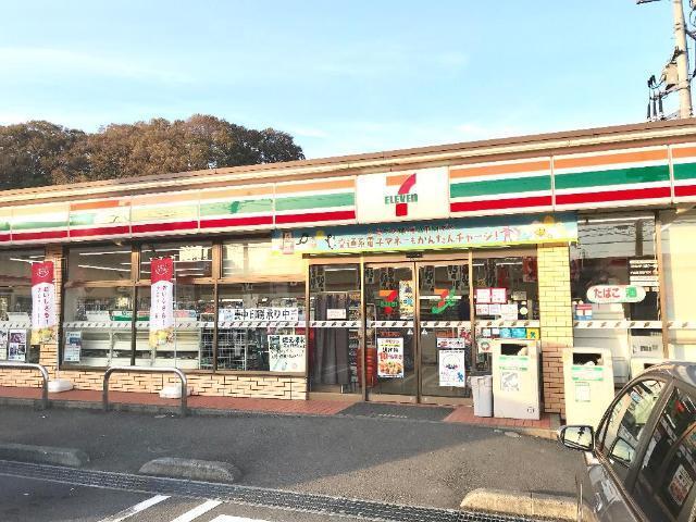 セブンイレブン横浜旭区川島町店：662m