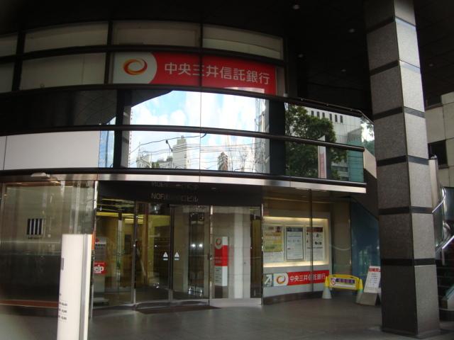 中央三井信託銀行川崎支店(銀行)：660m