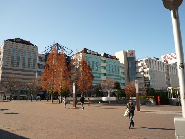 センター南駅前：1200m