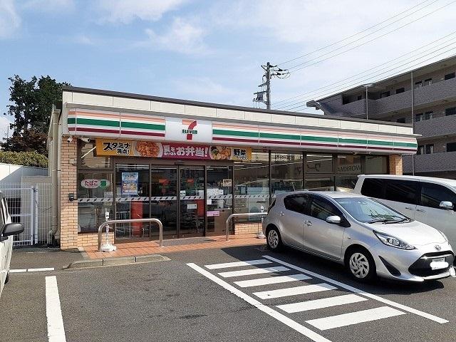 セブンイレブン原宿２丁目店：800m