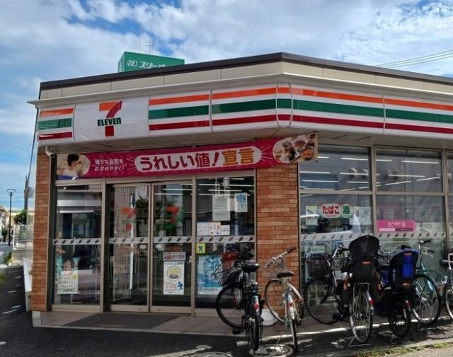 セブンイレブン十日市場駅南口店：350m