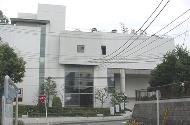 横浜市緑図書館：1913m