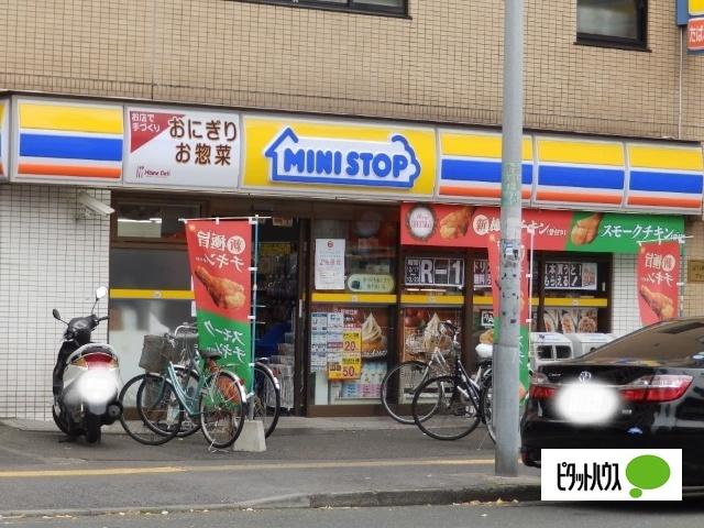 ミニストップ阪東橋店：171m