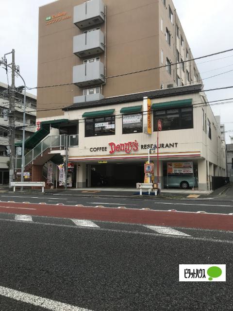 デニーズ前里町店：340m