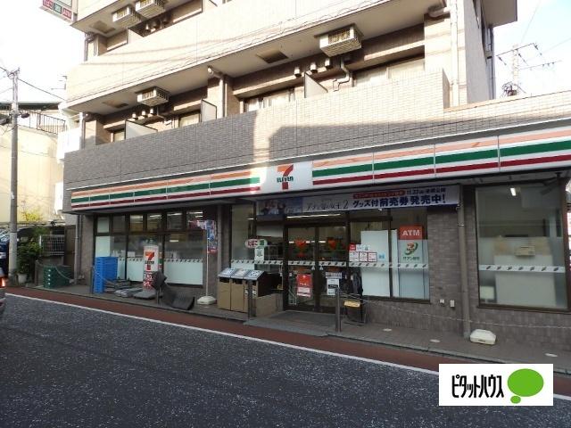 セブンイレブン横浜南太田店：456m