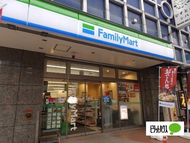 ファミリーマート横浜天王町店：478m