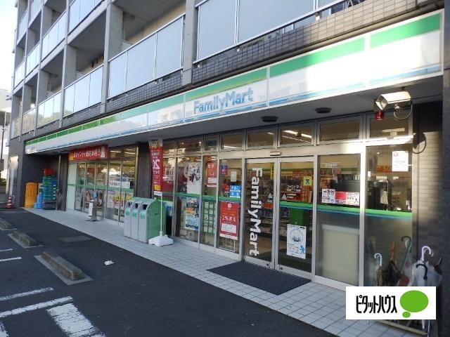 ファミリーマート大岡二丁目店：725m