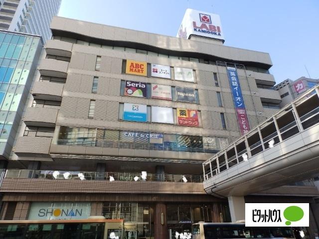 ヤマダデンキLABI上大岡：807m