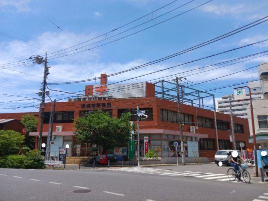 横浜南郵便局：500m