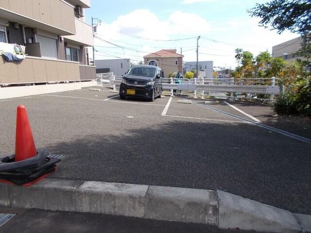 エスポアⅡ（102） 駐車場