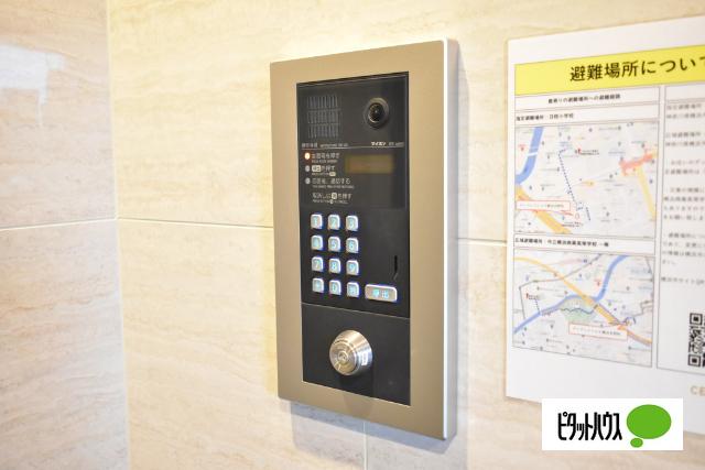 横浜市南区新川町マンション 物件画像