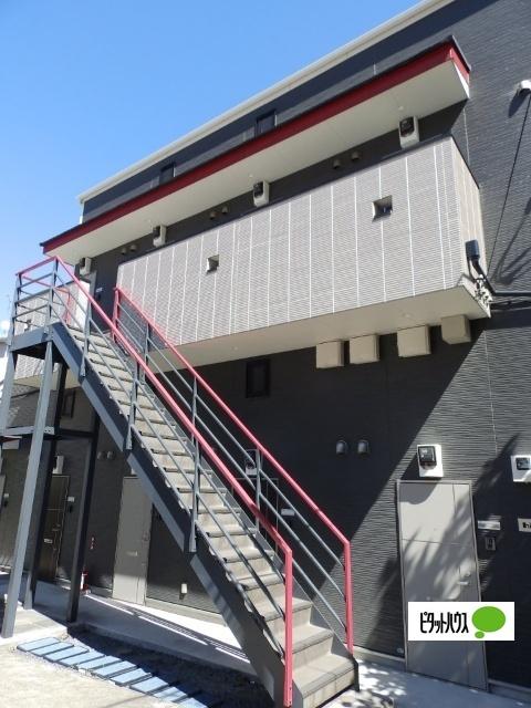 横浜市保土ケ谷区岩井町アパート エントランス