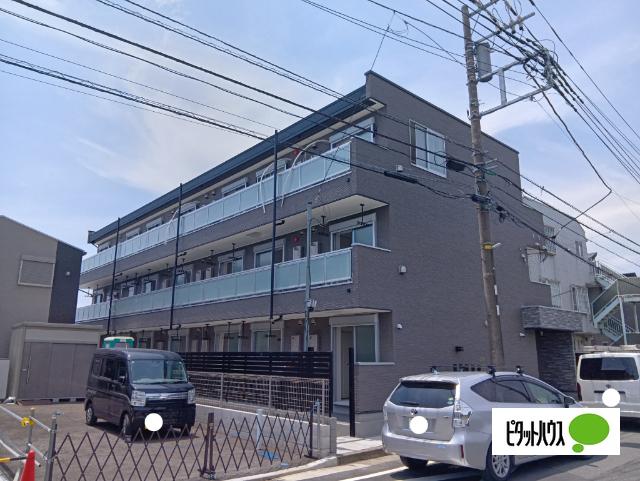 建築中の写真です
