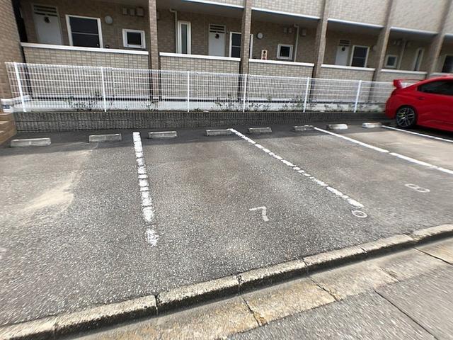 エクセル（202） 駐車場