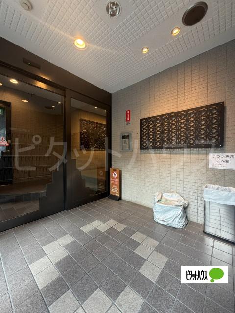 IWASAKIBLDG エントランス