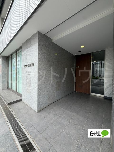 ラビバーレ阪東橋 エントランス