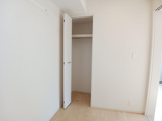 ソリッソ三条（102） 収納