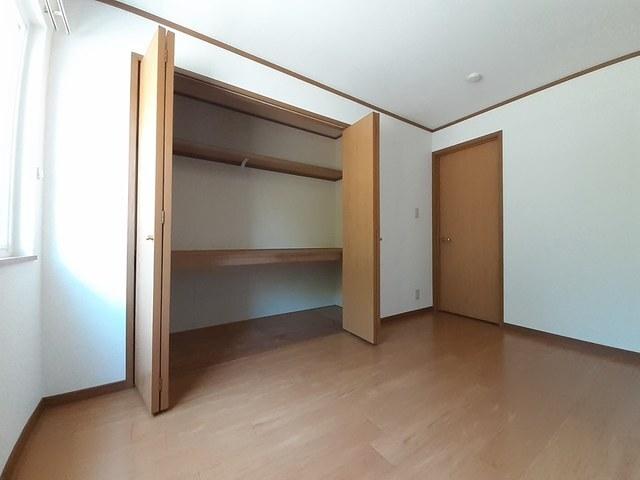 レジデンス夢前（102） 収納