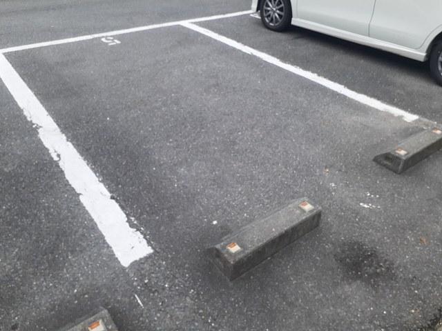 ヴィエルジュ大道（202） 駐車場