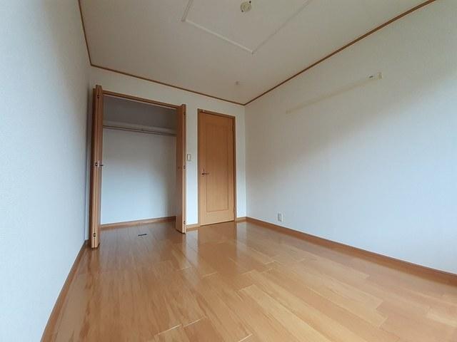 エーデル緑ヶ丘Ｄ（203） 室内