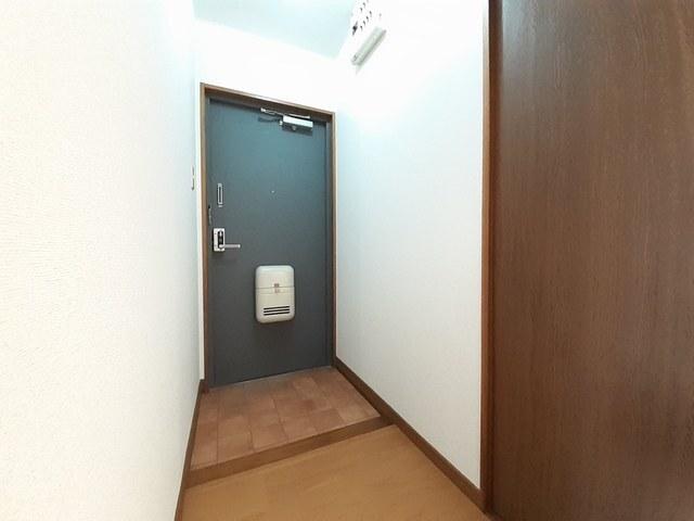 ヴェルディール（202） 玄関