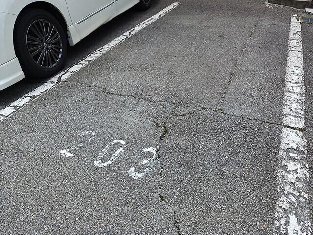 カーサ　英賀保（203） 駐車場