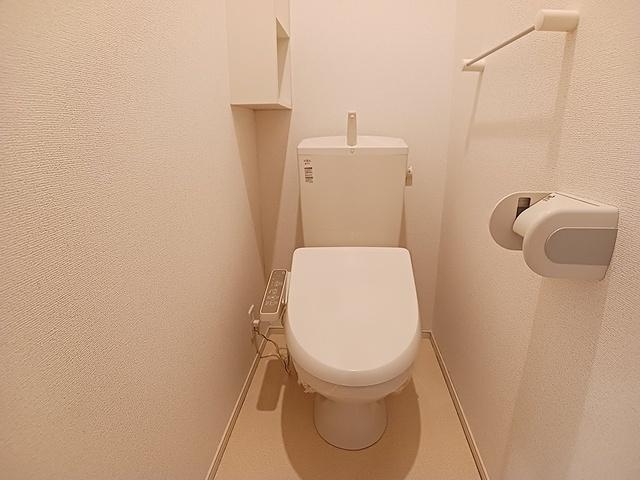 ソリッソ三条（101） トイレ