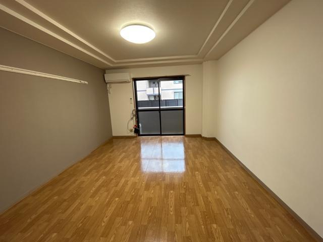 シャンティ 部屋画像