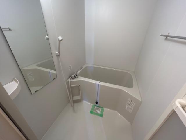 シャンティ 部屋画像