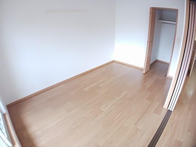 クール・ヴィヴァーチェＢ（202） 室内