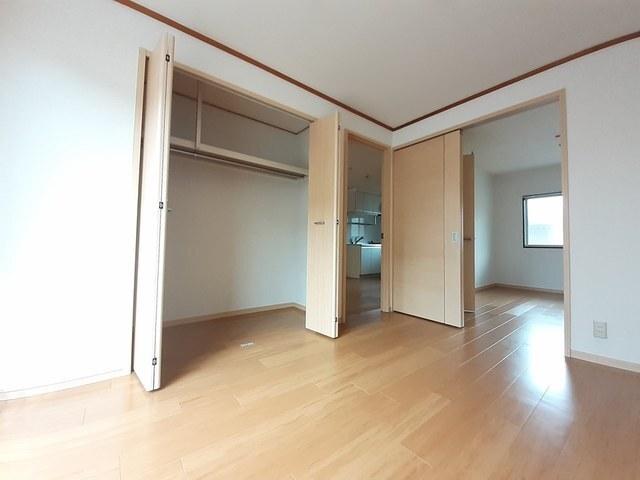 エスポワール新在家（105） 収納
