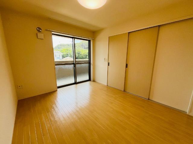 アンプルール 部屋画像