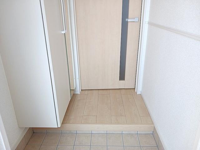 アーディ　ヴィラⅠ（102） 玄関