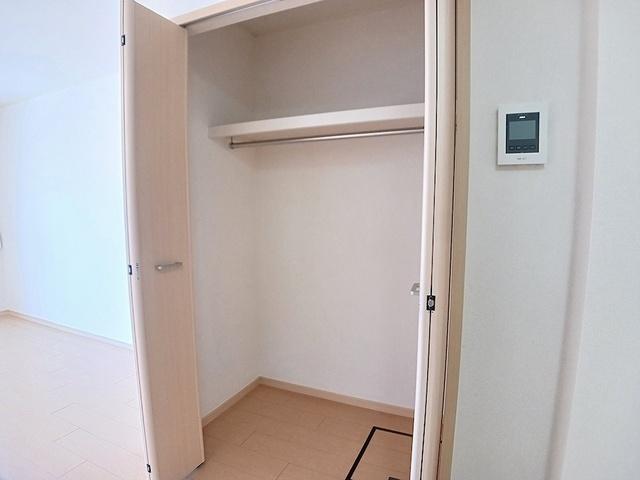 ワイズ　コンブリオⅣ（101） 収納
