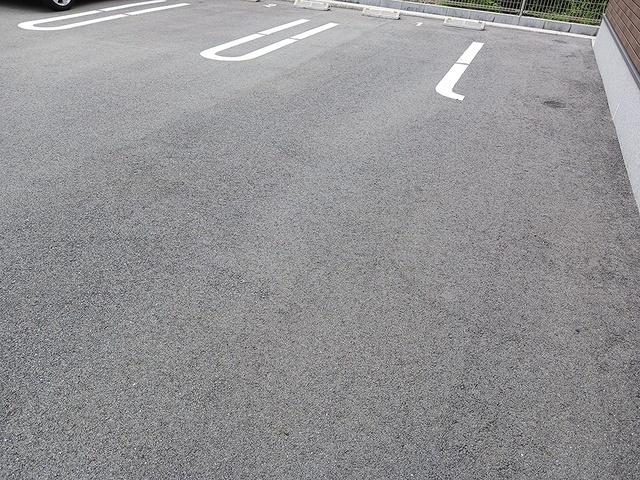 ドルチェ細江（101） 駐車場