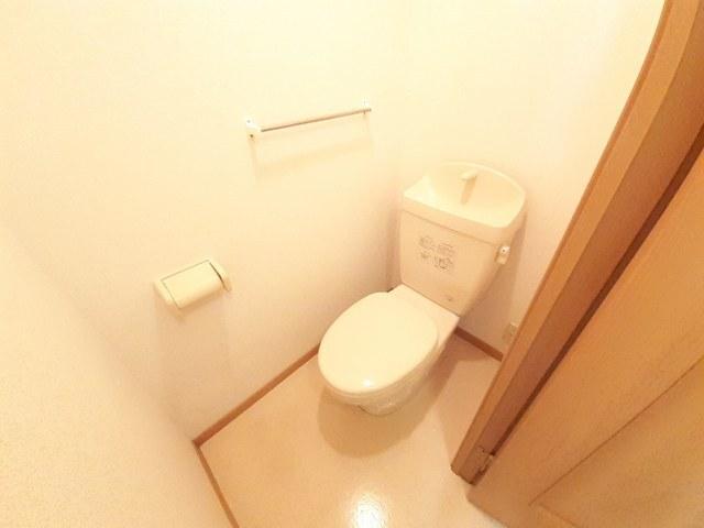 ソレイユ東山Ⅰ（102） トイレ