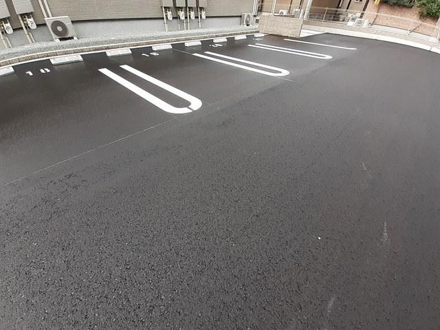 メゾン　ド　グレース　２（101） 駐車場