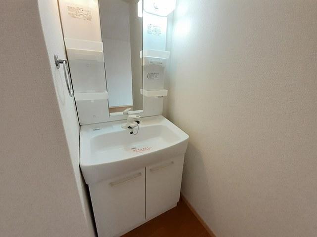 ファミィール町田（203） 洗面