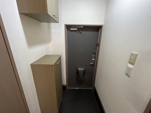 グランディー 玄関