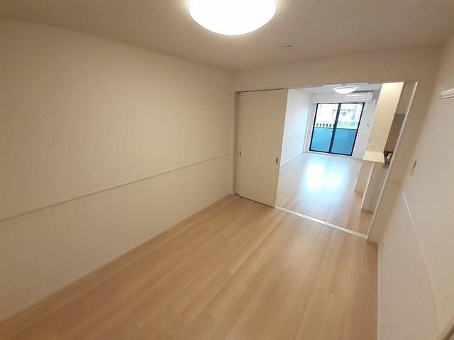 シーズンテラス勝原（103） 室内